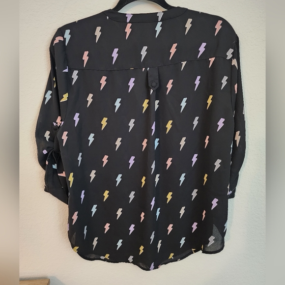 Torrid Harper style blouse lightning bolt Size 00/ Large - Picture 5 of 7